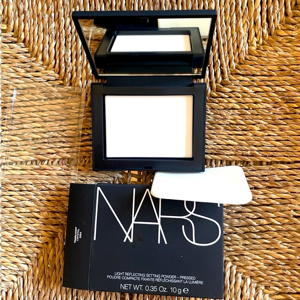 NARS Cosmetics Crystal Translucent Light Reflecting Setting Powder .35oz